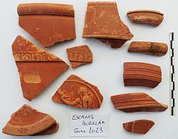 Céramique sigillé - Escanis, Aurillac (Cliché : J.-P. Usse, 2023)